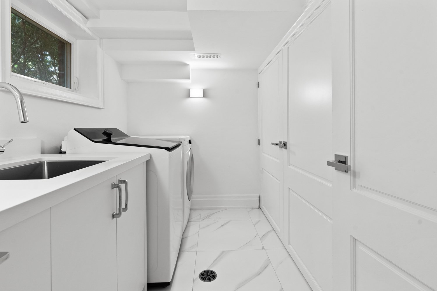 177 Arlington_045.jpg