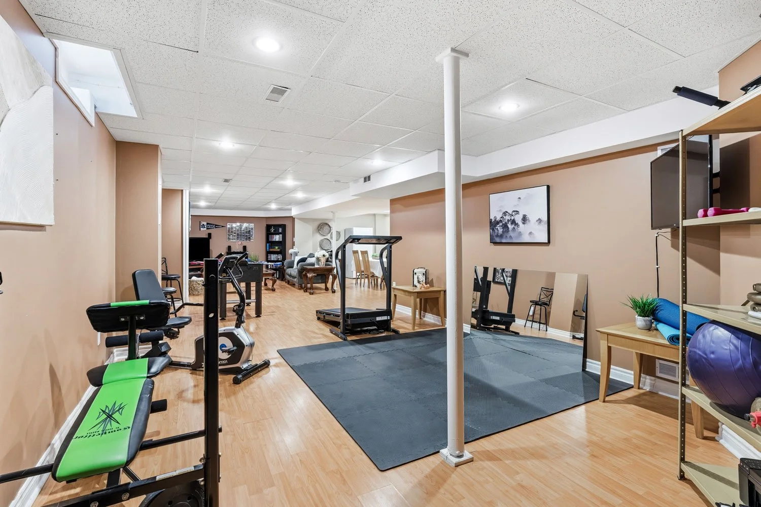 182 Waterbury_039.jpg