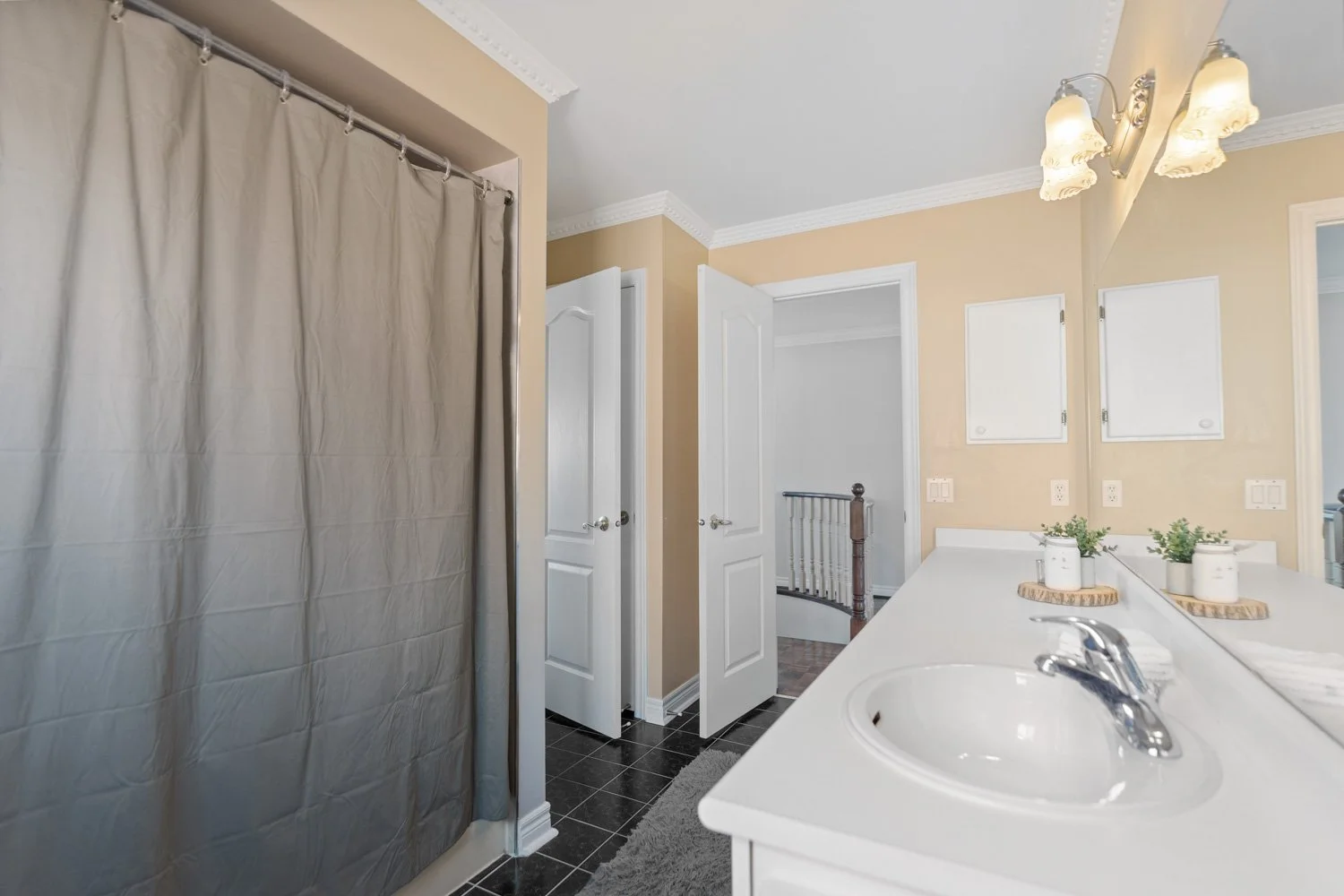 125Riverwood_053.jpg