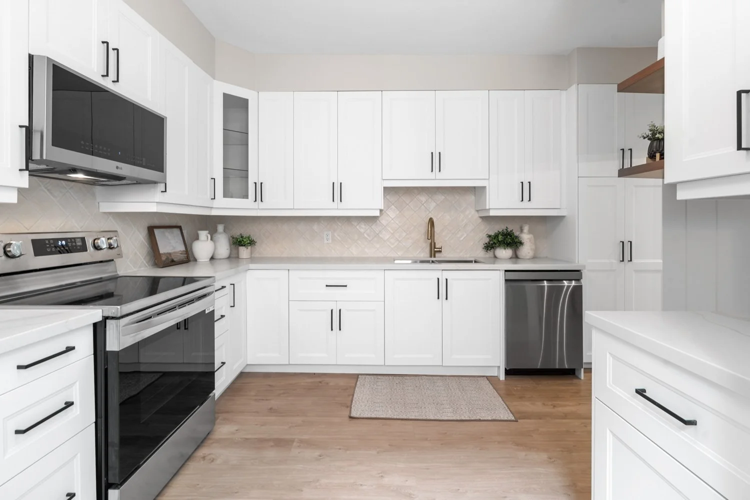 33 Lakeview_014.jpg