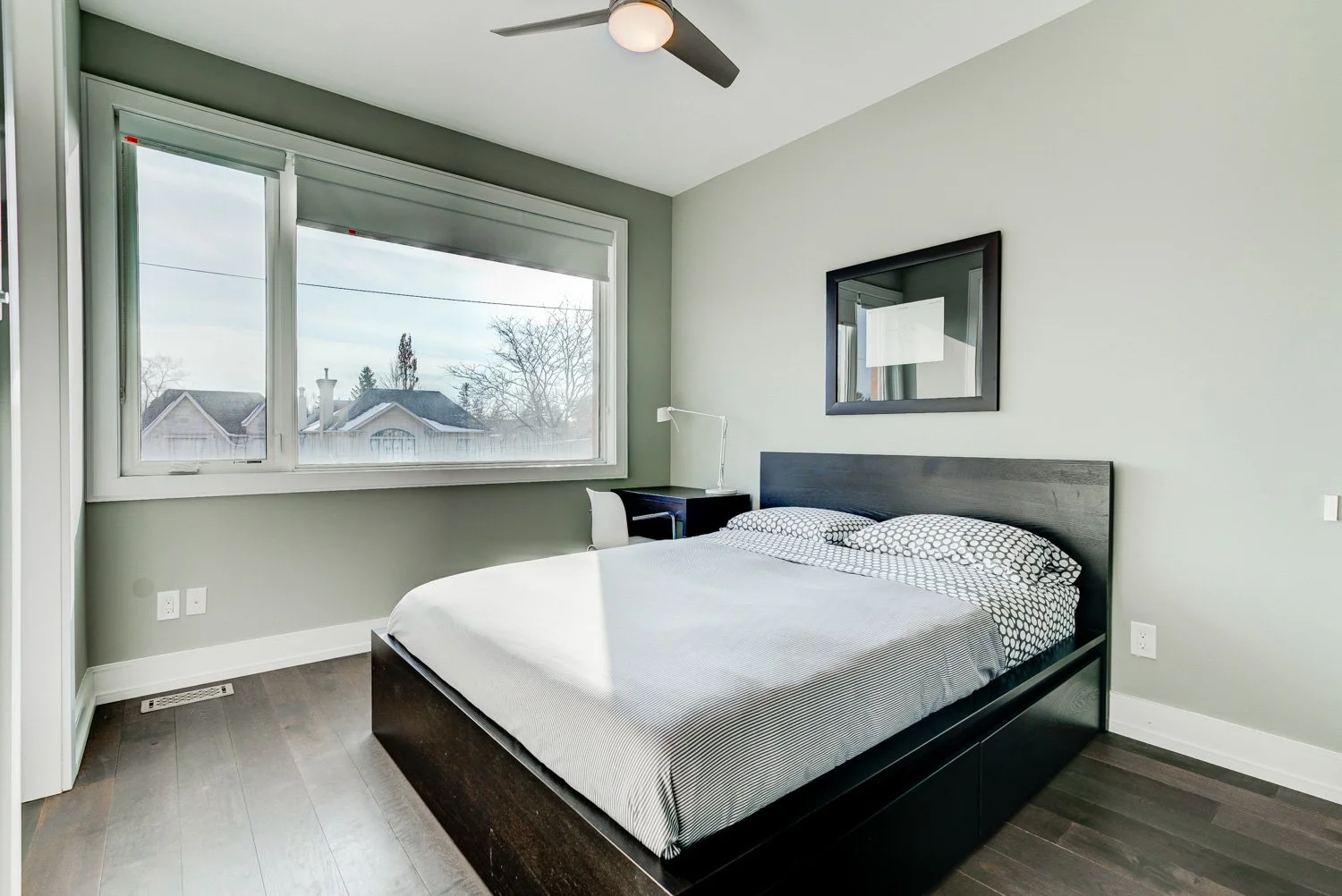 484 St Germain INT_035.jpg