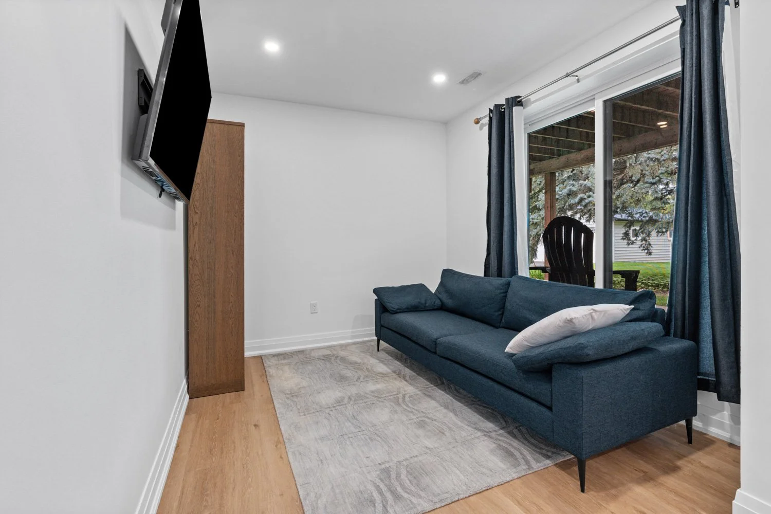 78 Main St_040.jpg