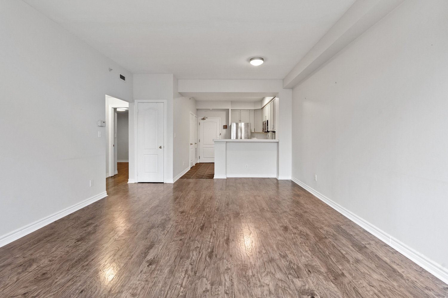 3531 lakeshore_010.jpg