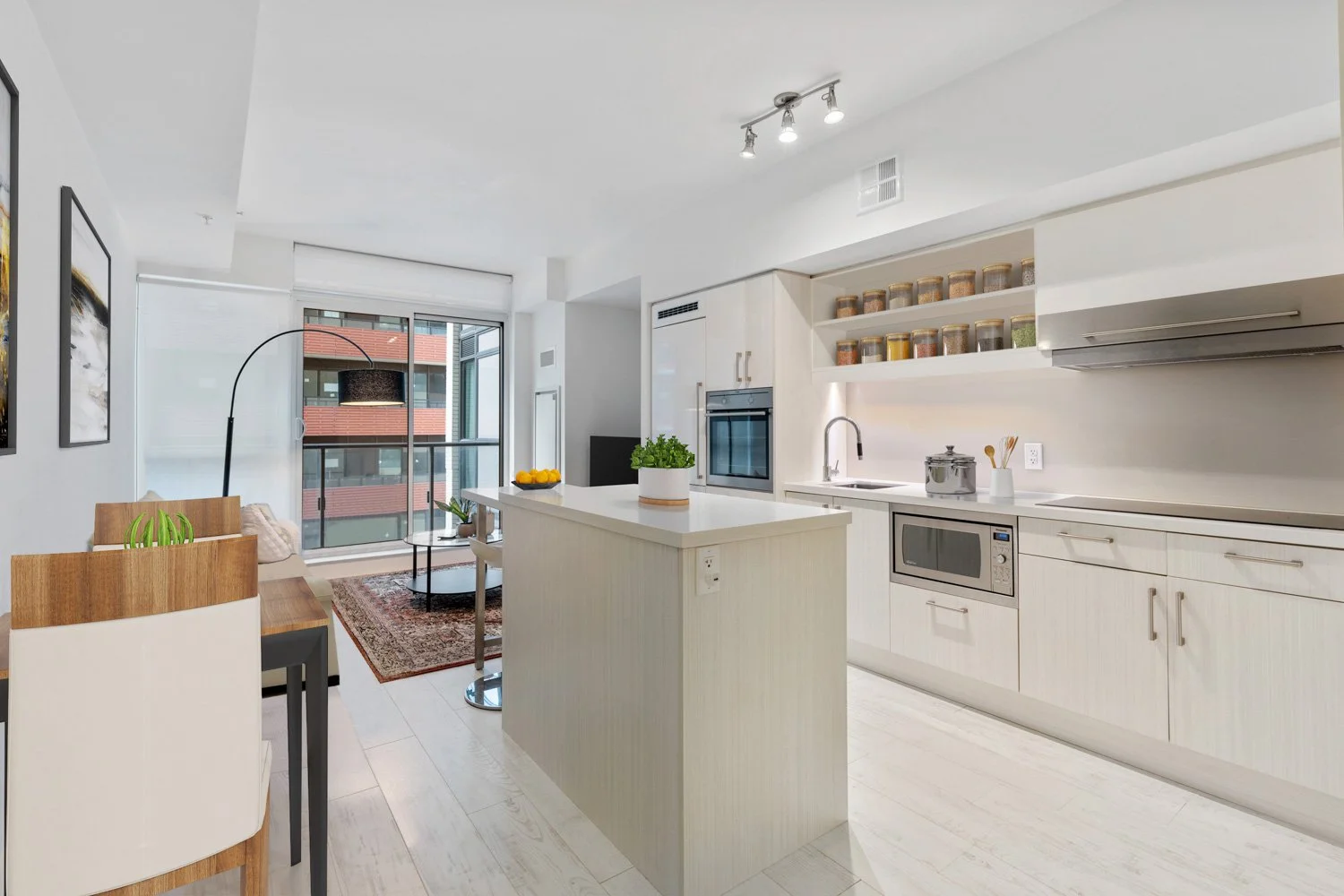39 Sherbourne_007.jpg