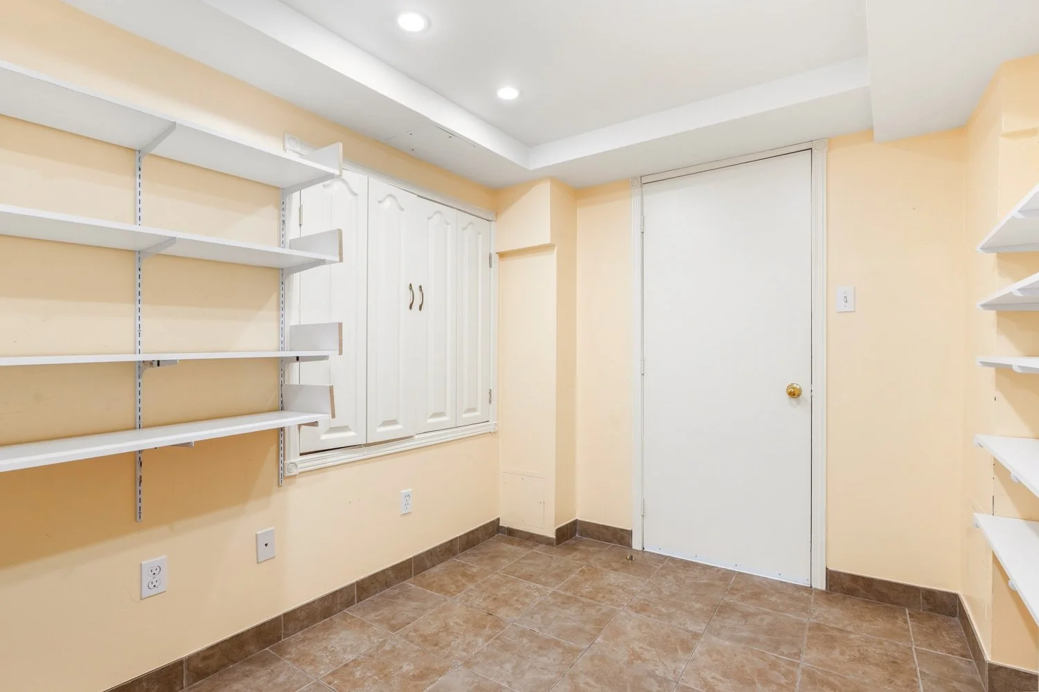 4773 Yorkshire avenue_030.jpg