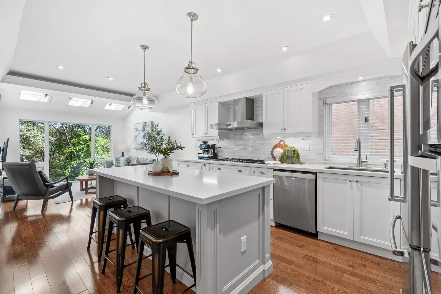 109 Kennedy Ave_002.jpg