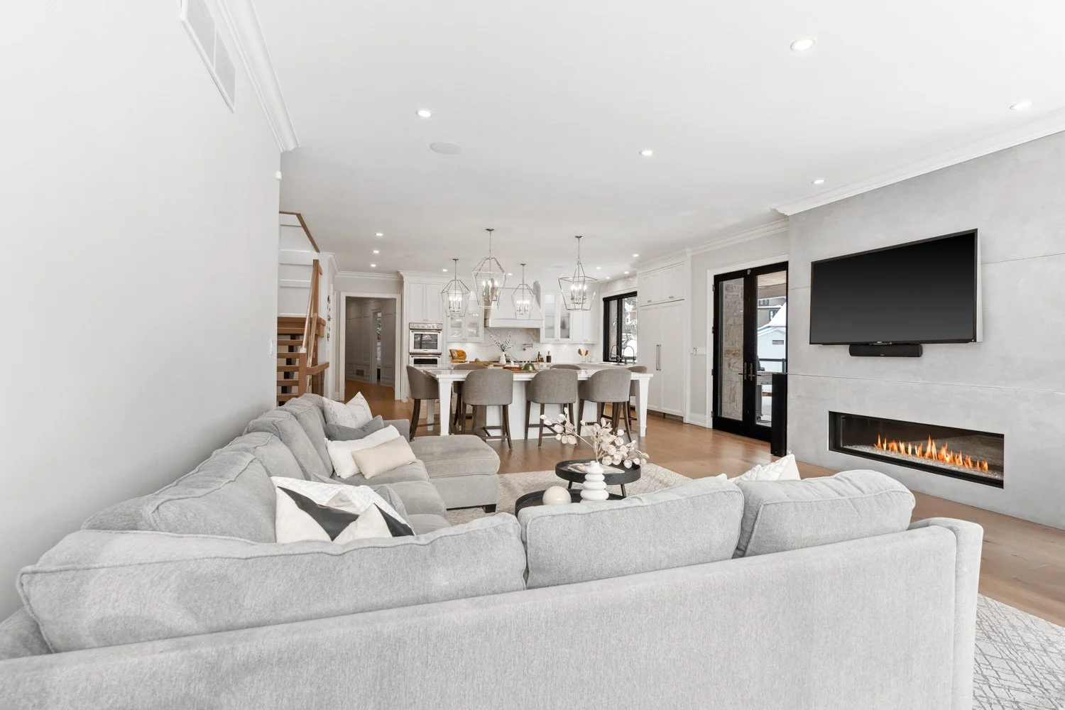 197 Sherwood_016.jpg