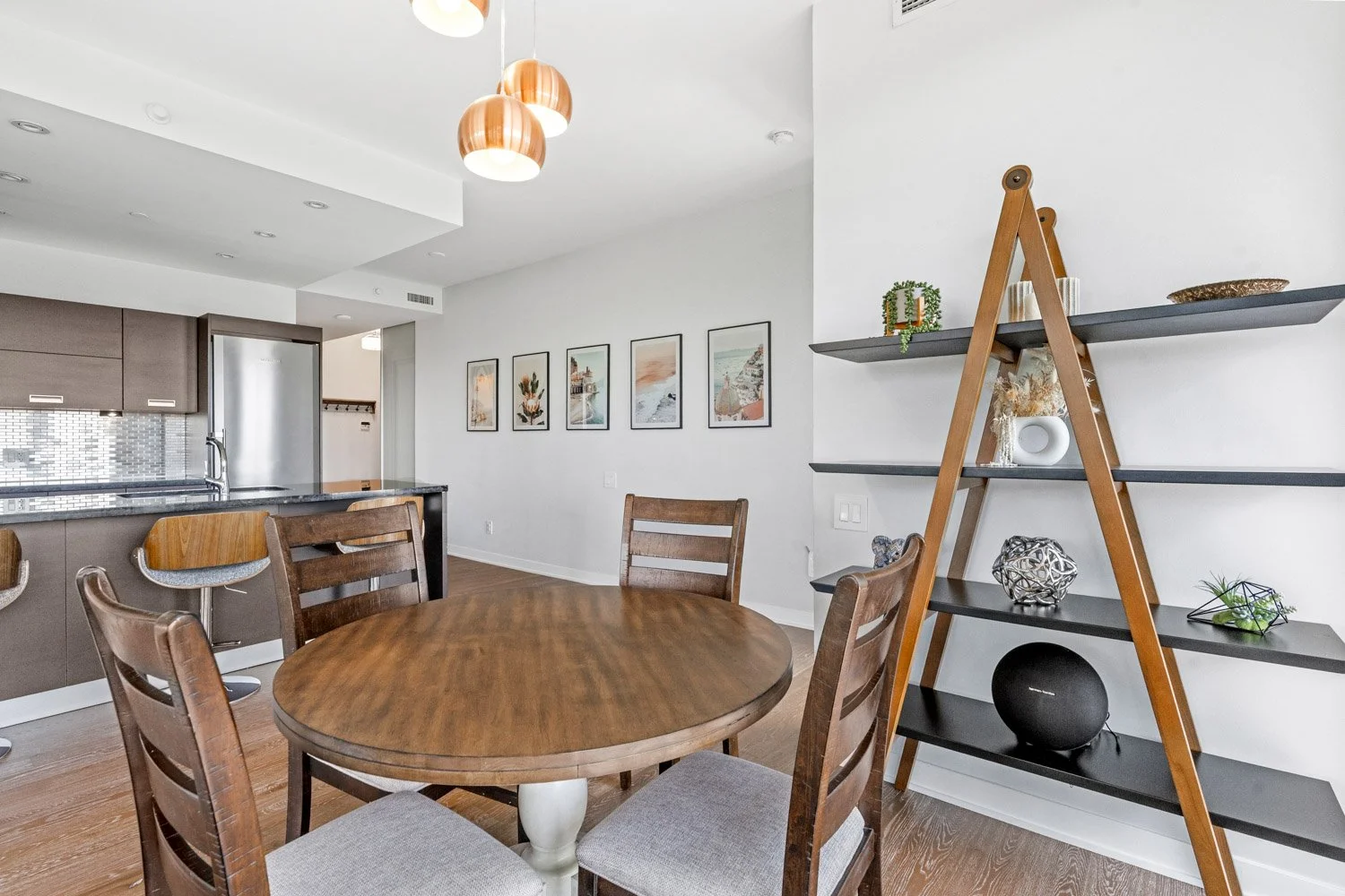 88 Parklawn_018.jpg