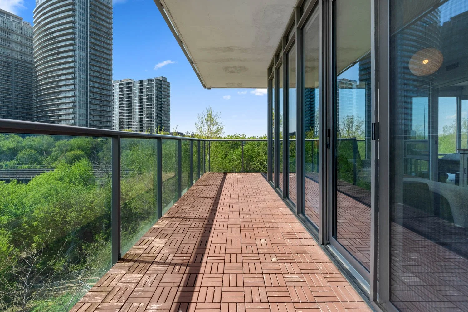 88 Parklawn_035.jpg