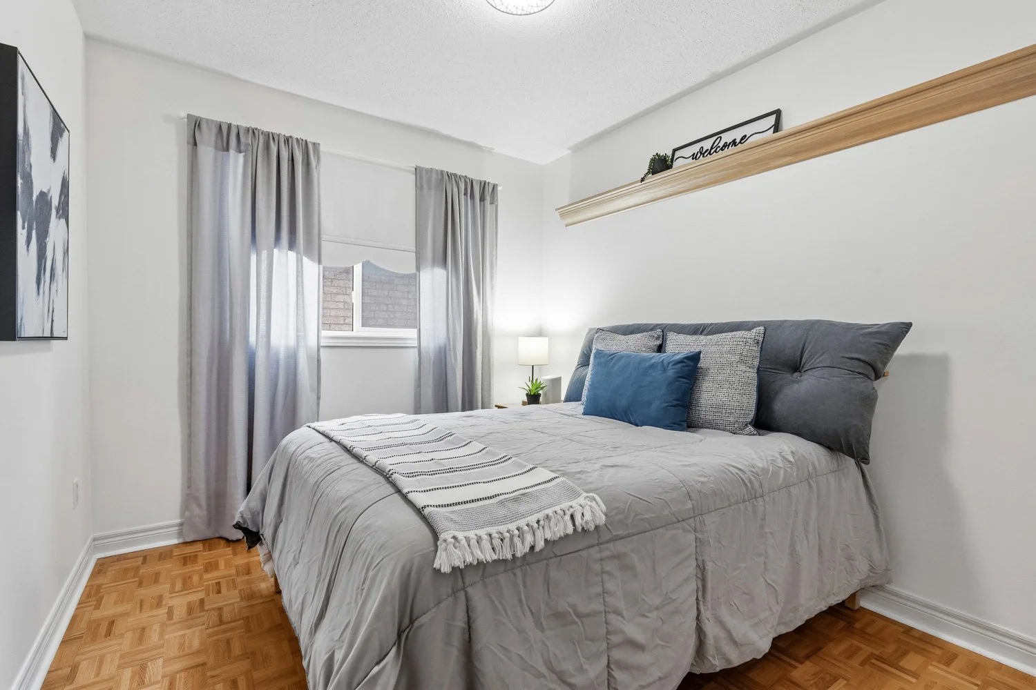 182 Waterbury_032.jpg