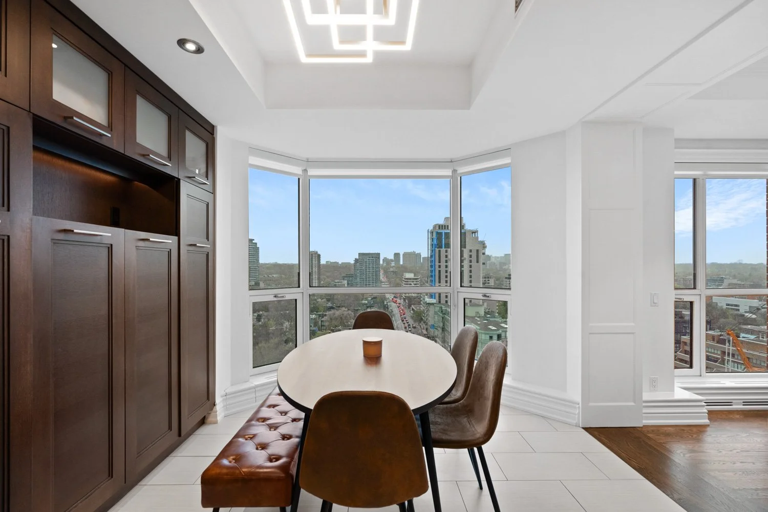 38 Avenue Rd_009.jpg