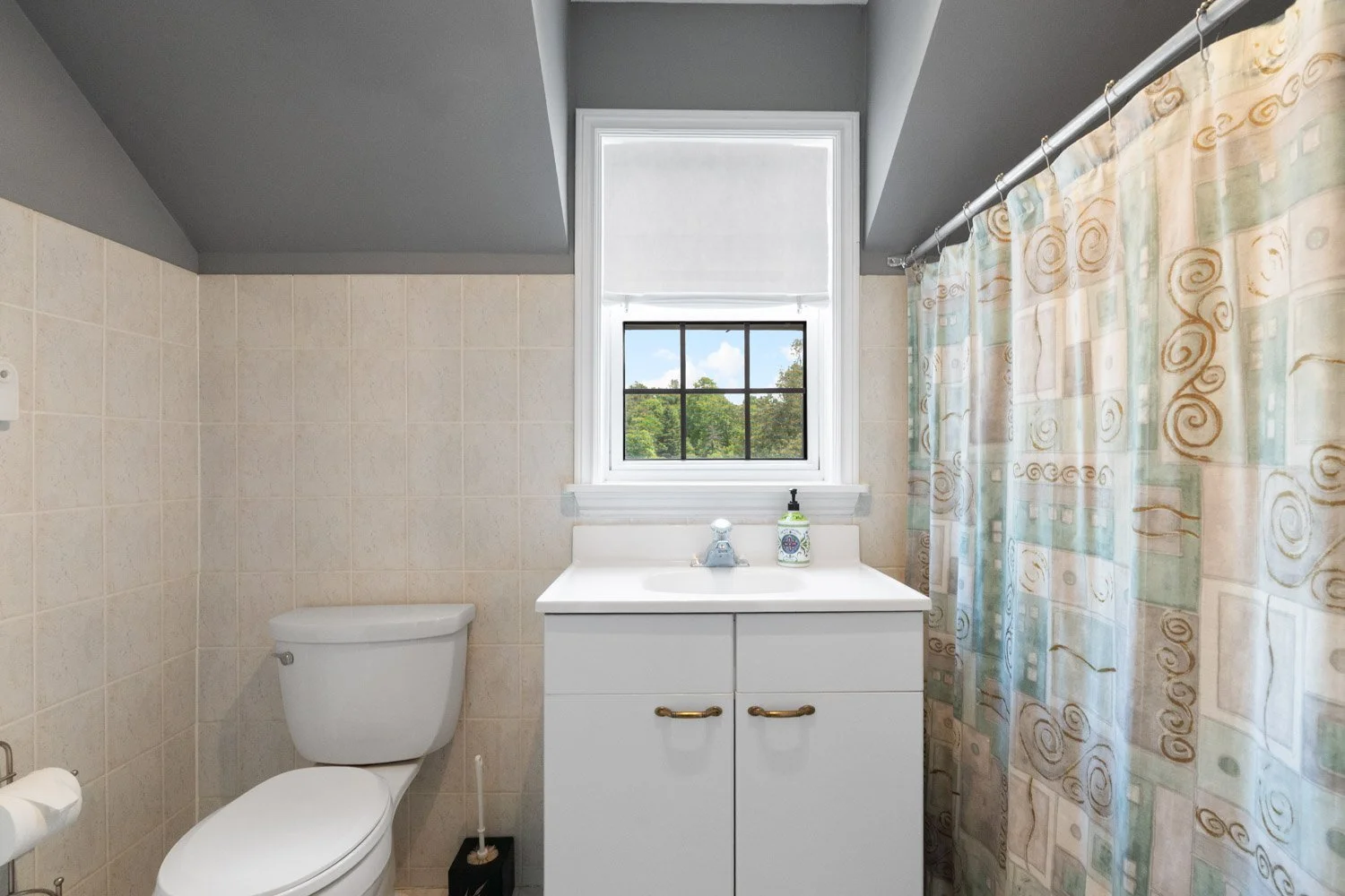 15175 Keele St_048.jpg
