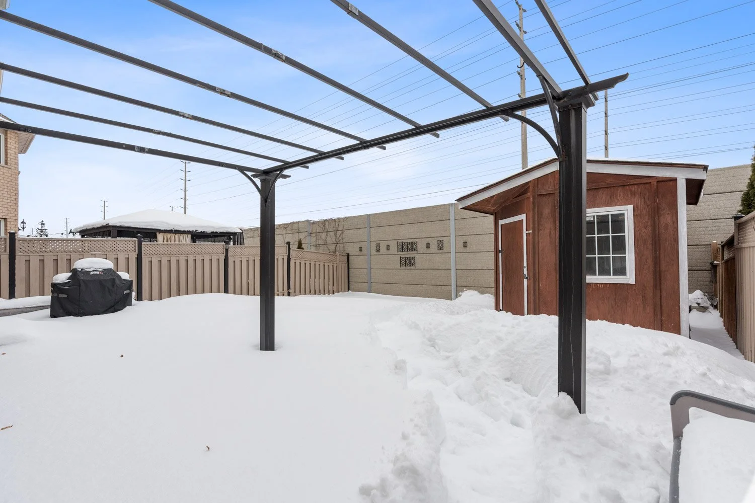 182 Waterbury_042.jpg