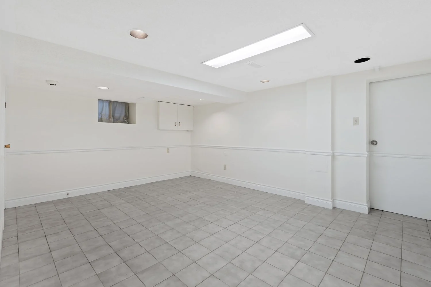 921 Lansdowne_033.jpg