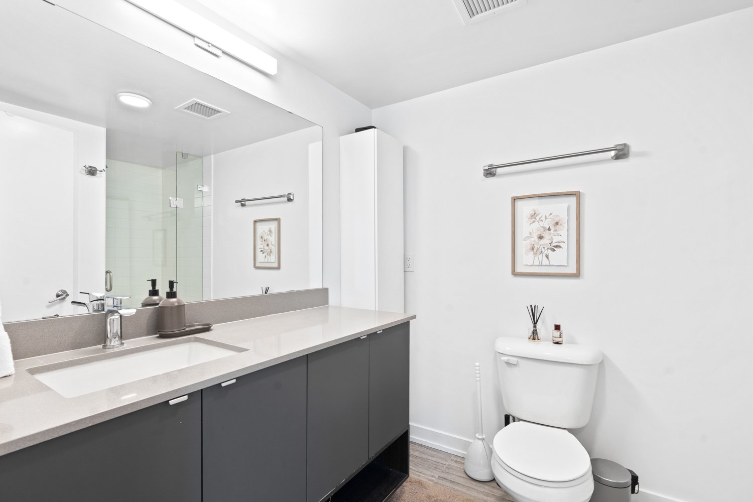 1121 Cooke Blvd_025.jpg
