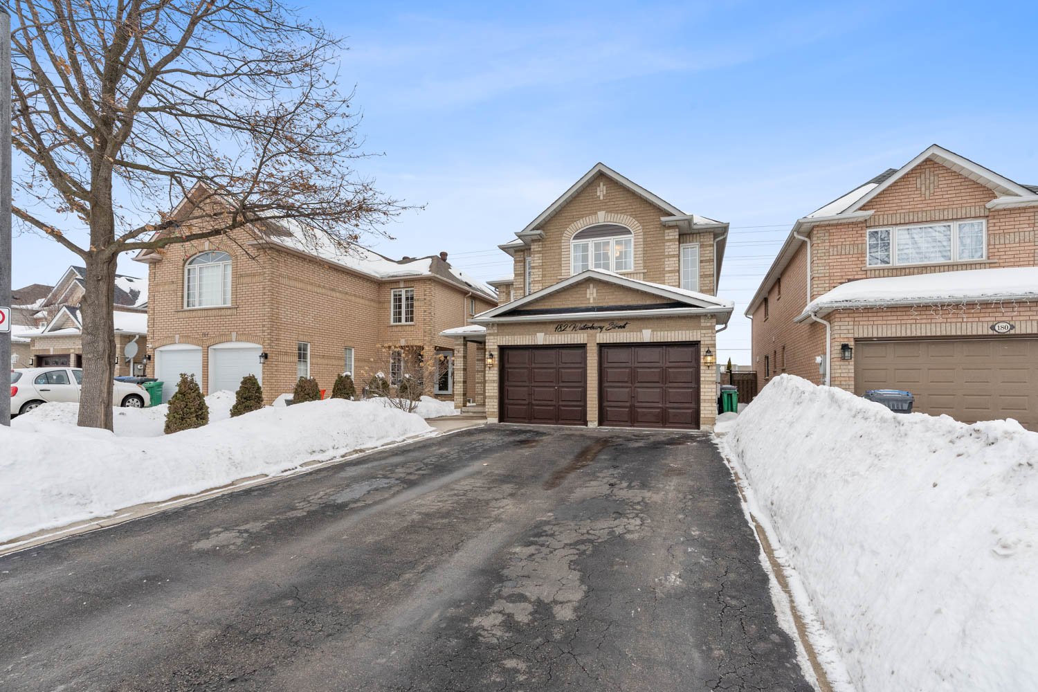 182 Waterbury_046.jpg