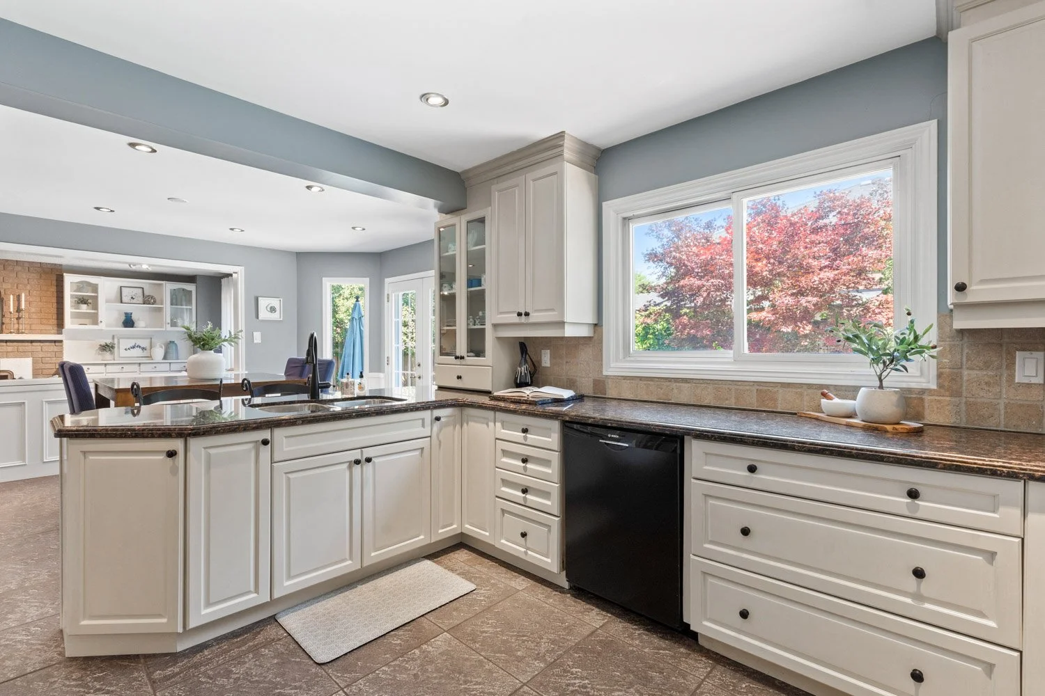 1291 Windrush Drive_012.jpg