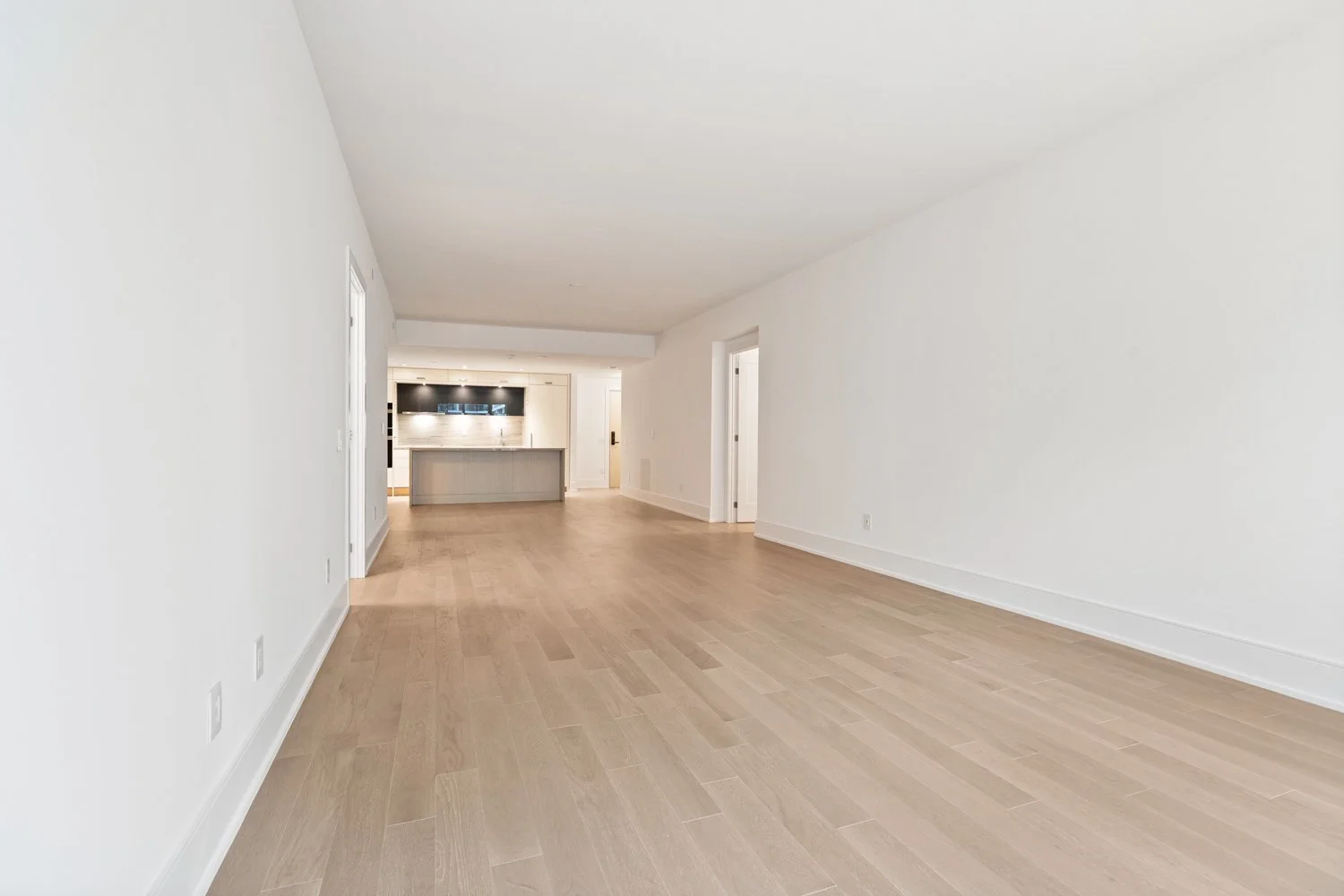 155 Merchants_026.jpg