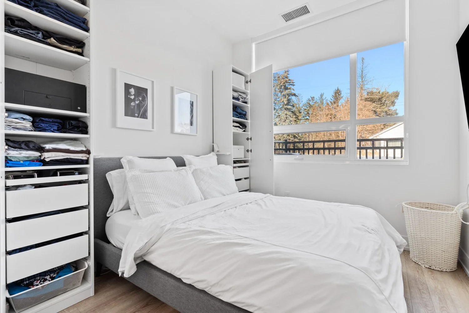 2075 King Rd_017.jpg