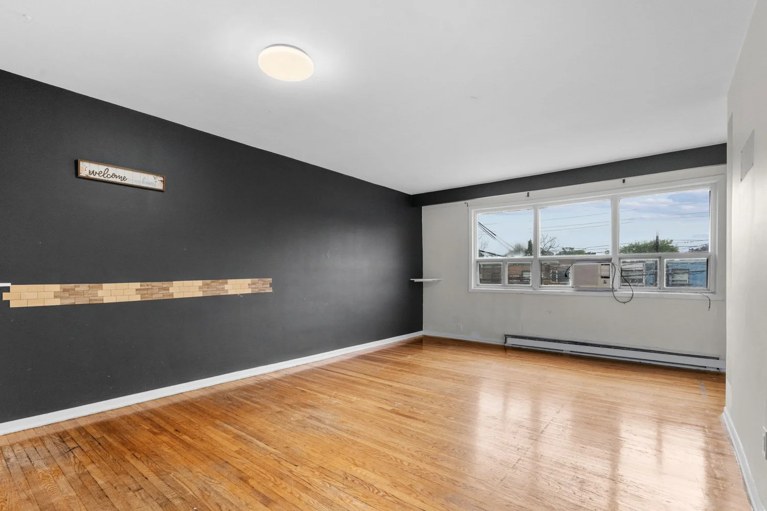 3524 Bathurst St_030.jpg