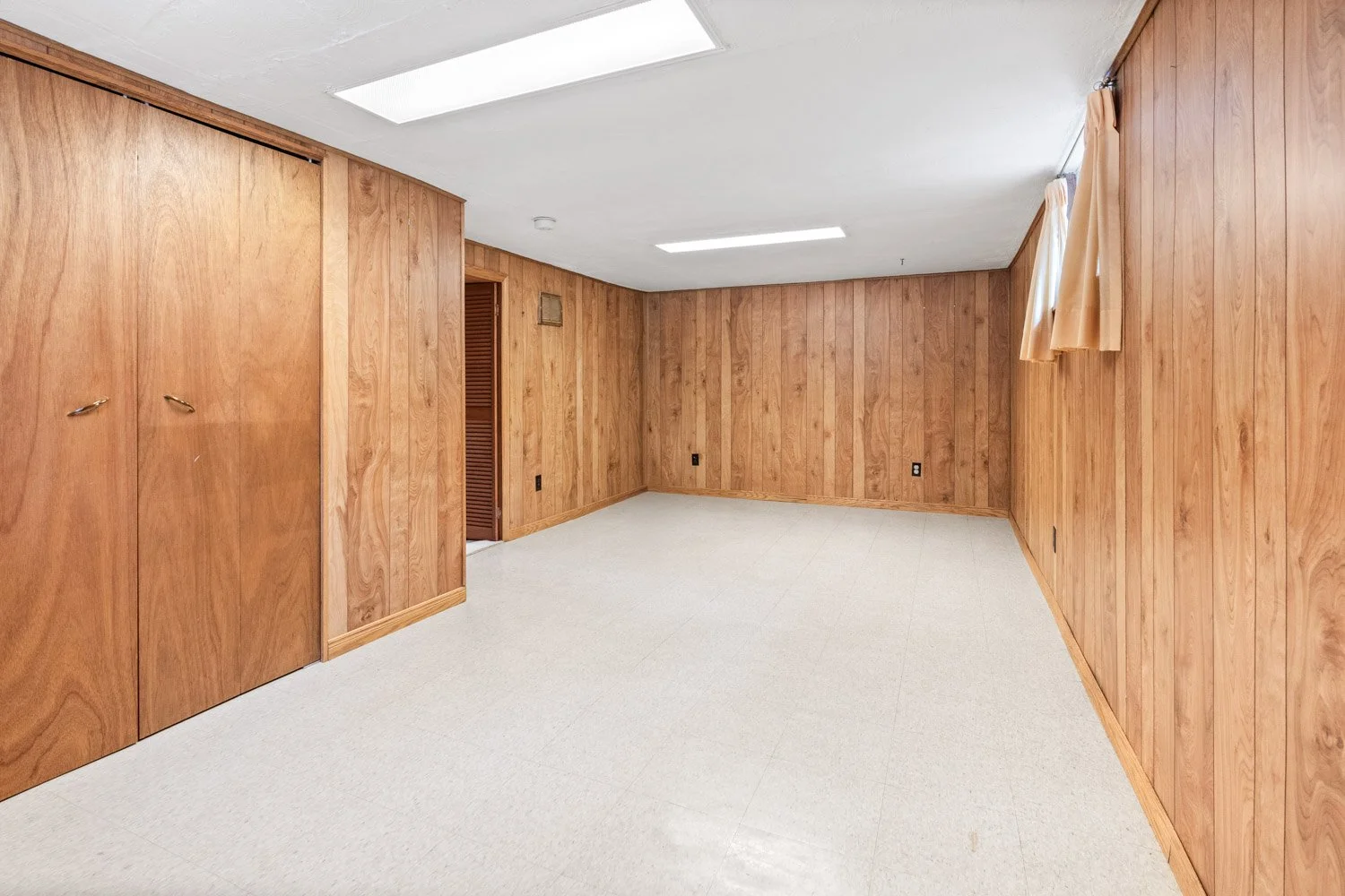 114 Gracefield_027.jpg
