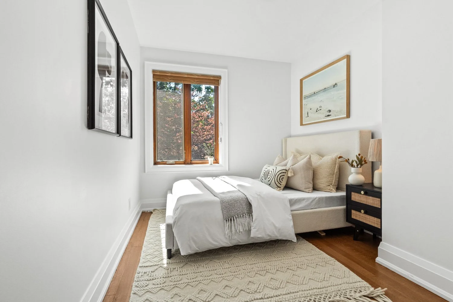 474 Armadale Ave_028.jpg