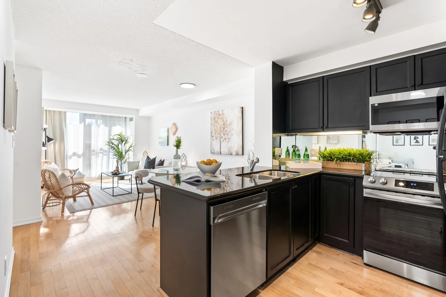 308 Palmerston_002.jpg