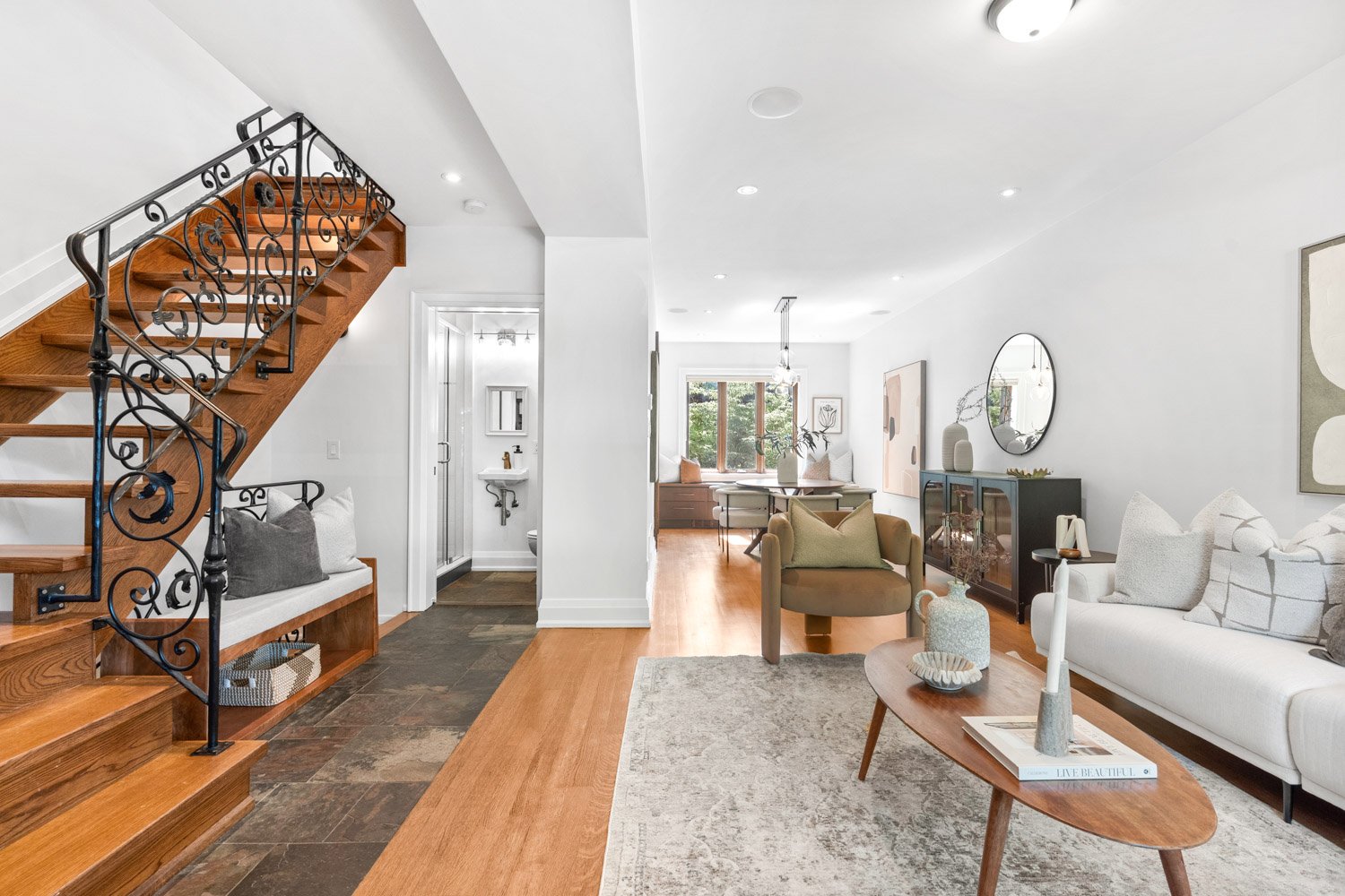 474 Armadale Ave_010.jpg