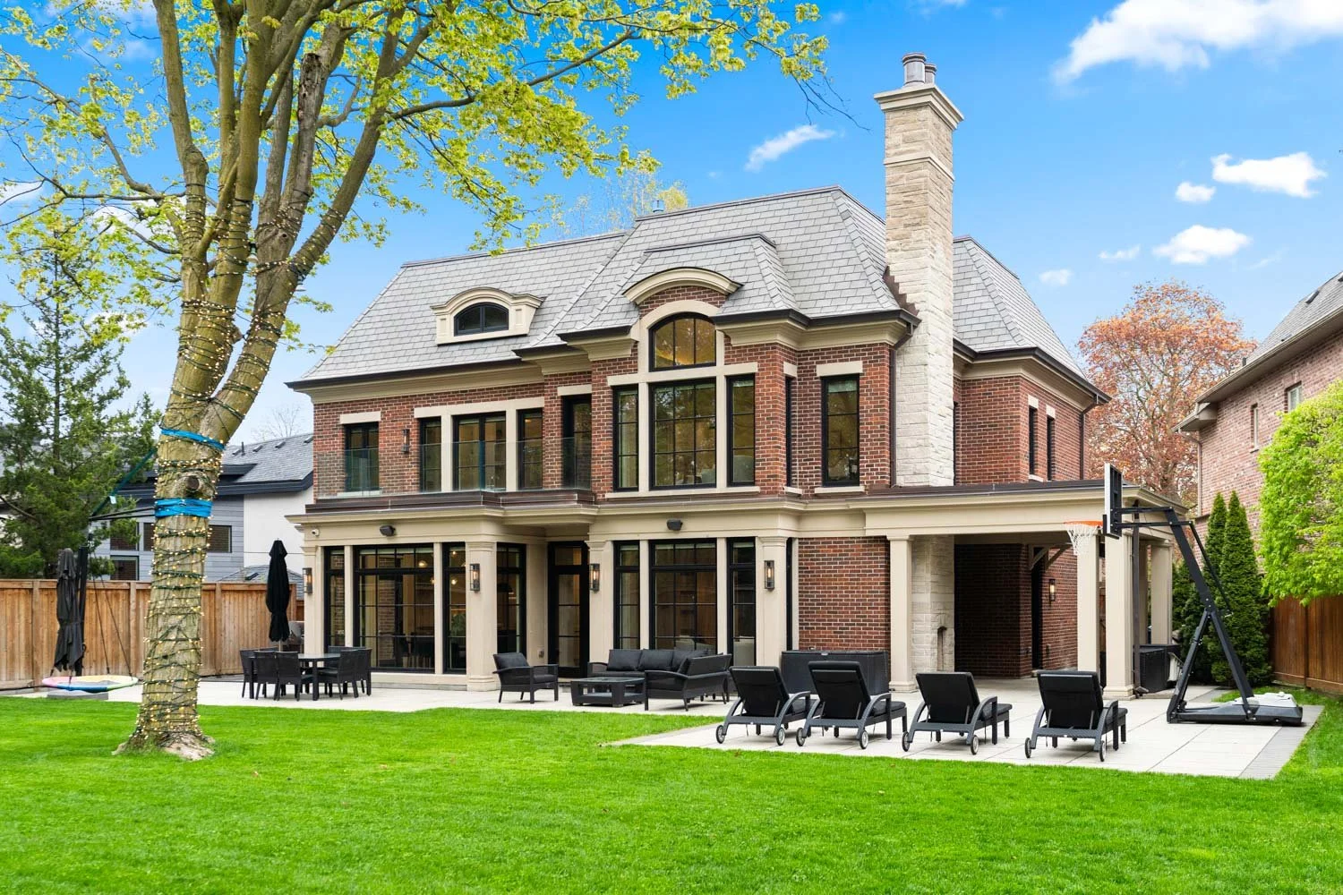 45 Norden Cres_076.jpg