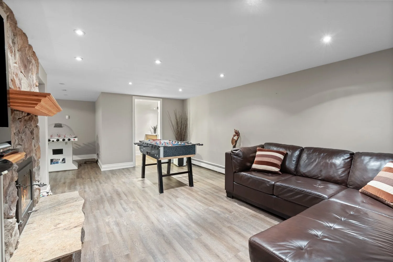 15175 Keele St_055.jpg