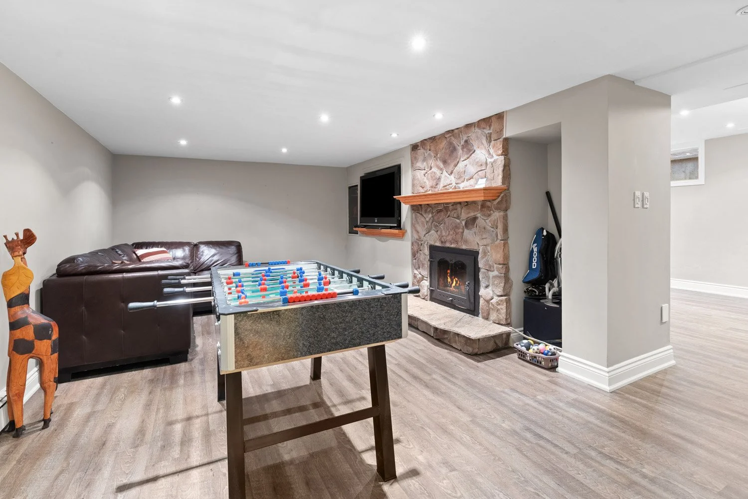 15175 Keele St_054.jpg