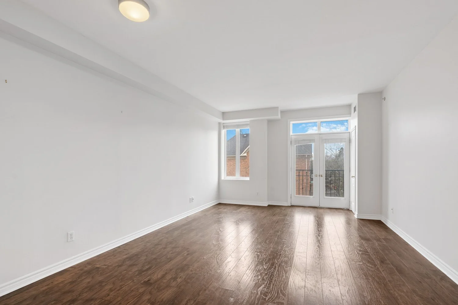 3531 lakeshore_005.jpg