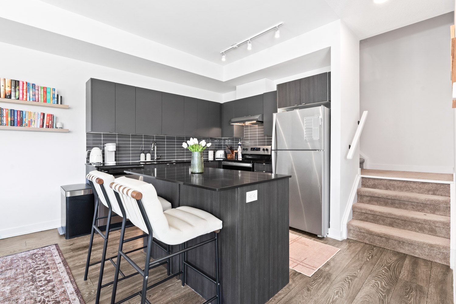1121 Cooke Blvd_012.jpg