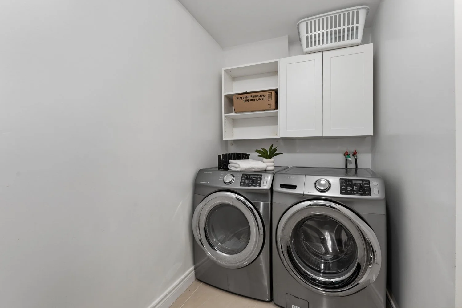 109 Kennedy Ave_054.jpg