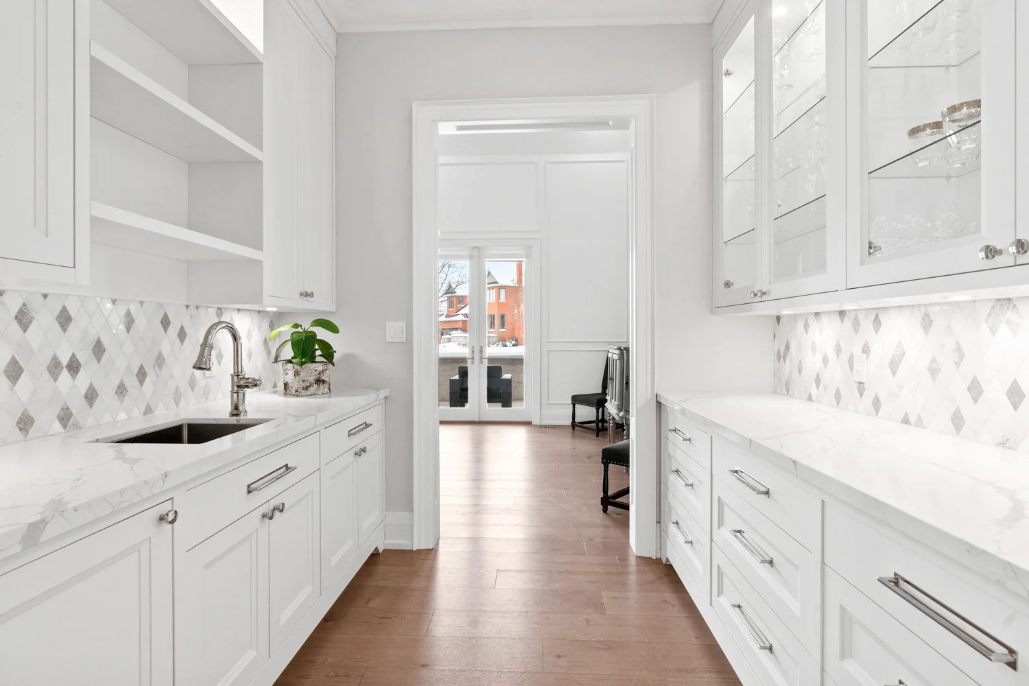 197 Sherwood_030.jpg