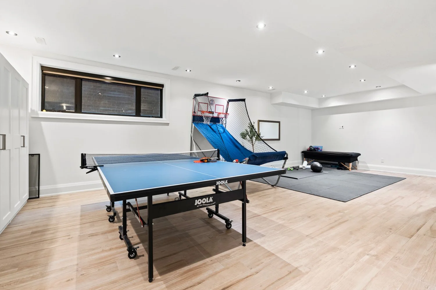 45 Norden Cres_065.jpg