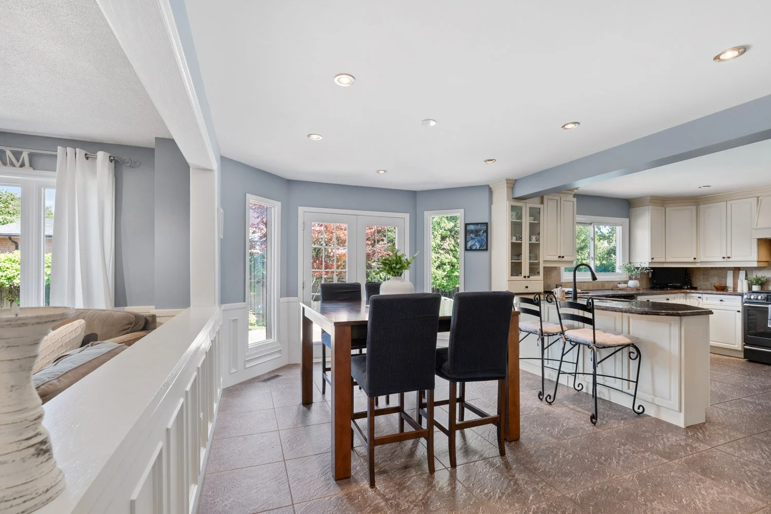 1291 Windrush Drive_007.jpg