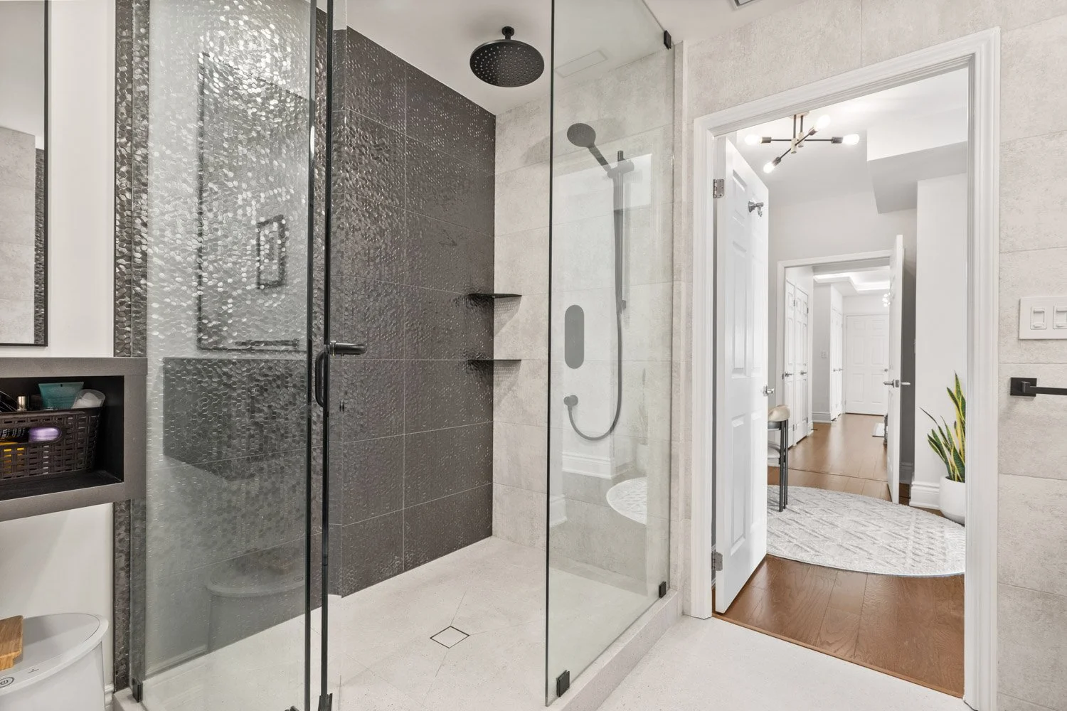 650 Mt Pleasant_025.jpg