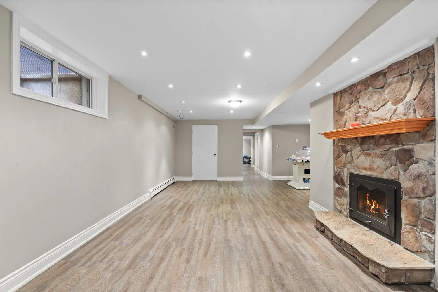 15175 Keele St_059.jpg