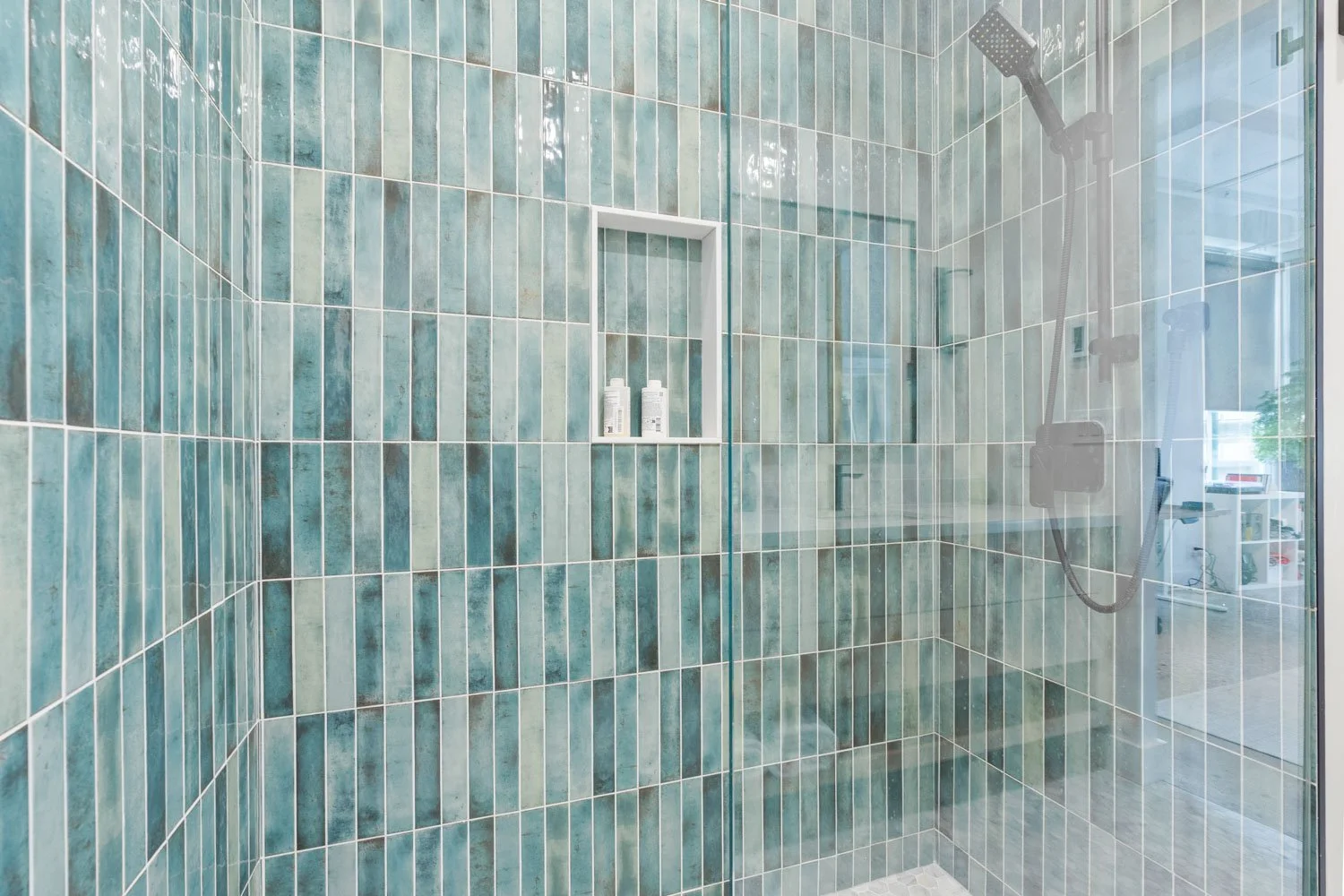188 Eglinton_030.jpg