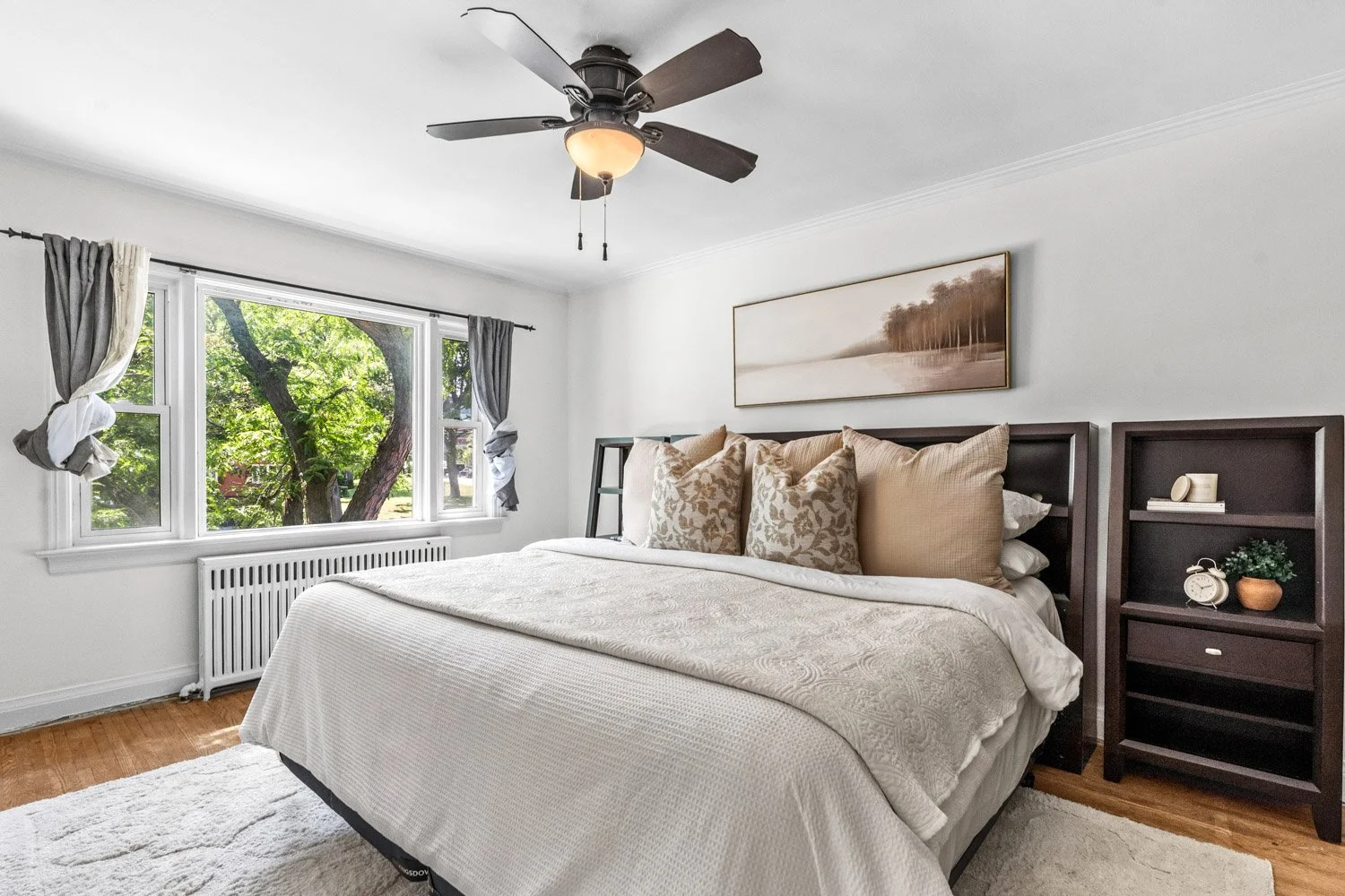 327 Bessborough_027.jpg