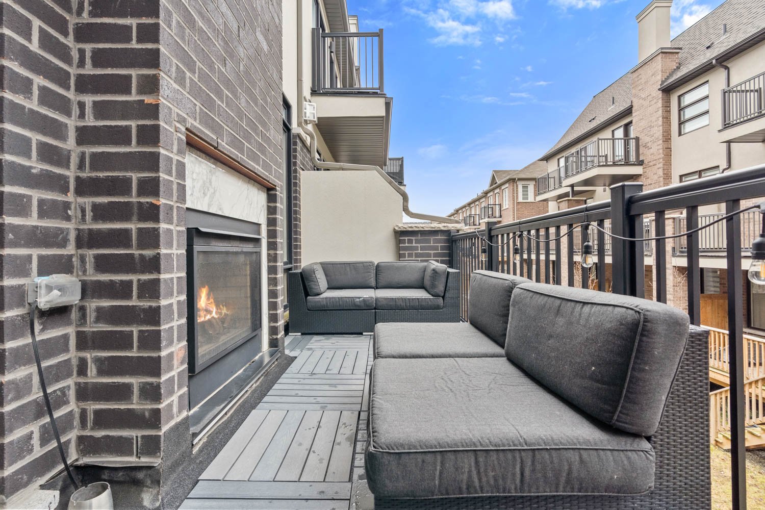 37 Globemaster Ln_021.jpg