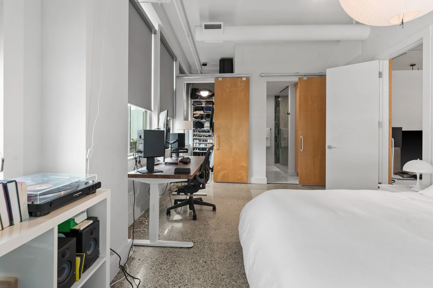 188 Eglinton_024.jpg