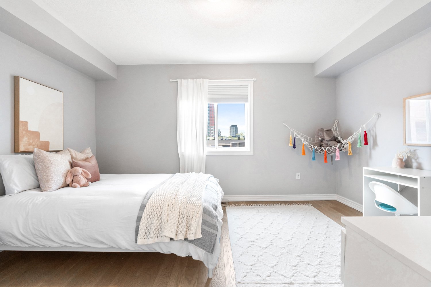 8 Grogan Mews_030.jpg