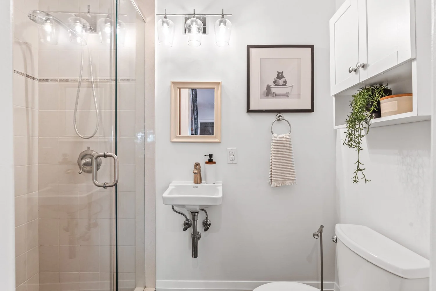 474 Armadale Ave_023.jpg