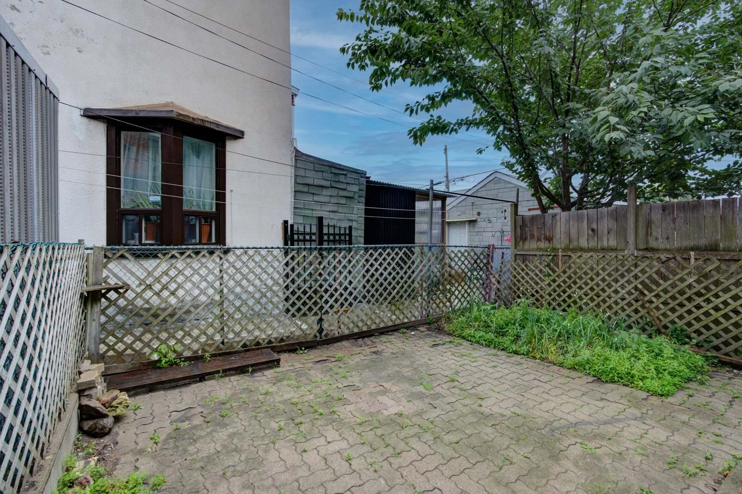 921 Lansdowne_044.jpg