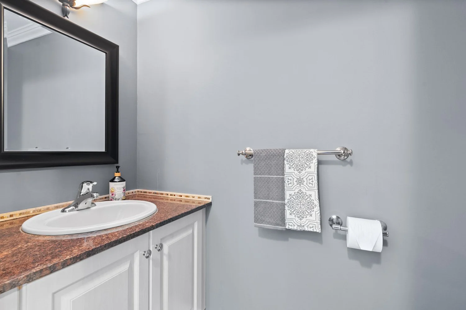 15175 Keele St_031.jpg