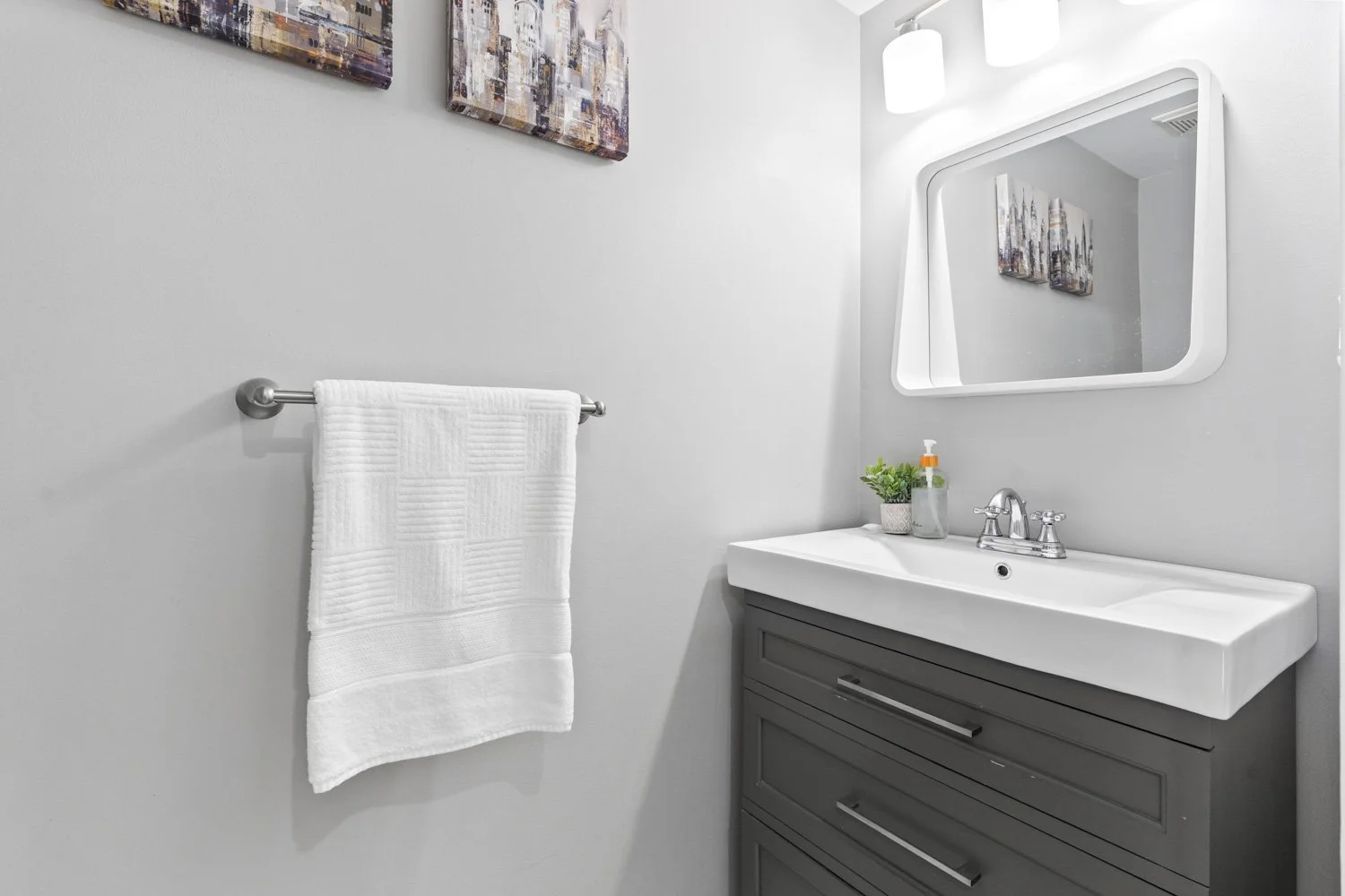 34 Keywood St_015.jpg