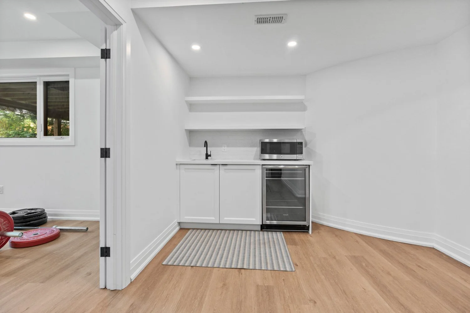 78 Main St_041.jpg