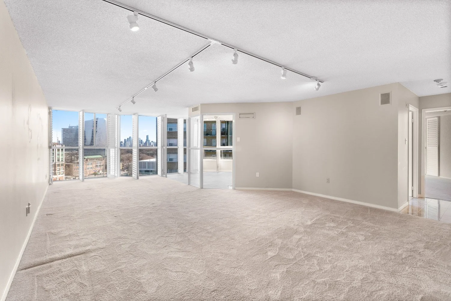 10 Tichester Rd_002.jpg